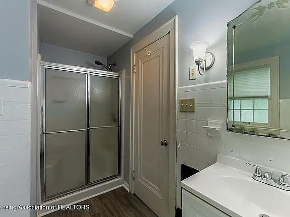622 Carey St — Photo 9