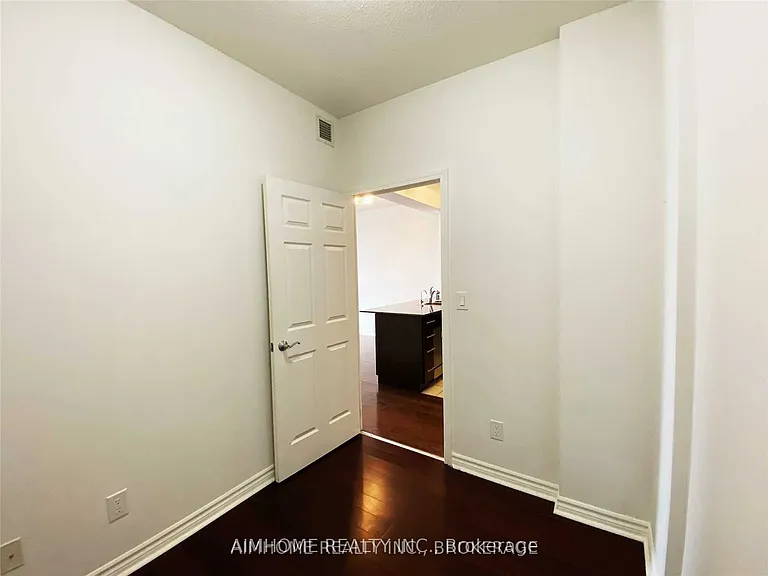 18 Holmes Ave #2308 — Photo 16