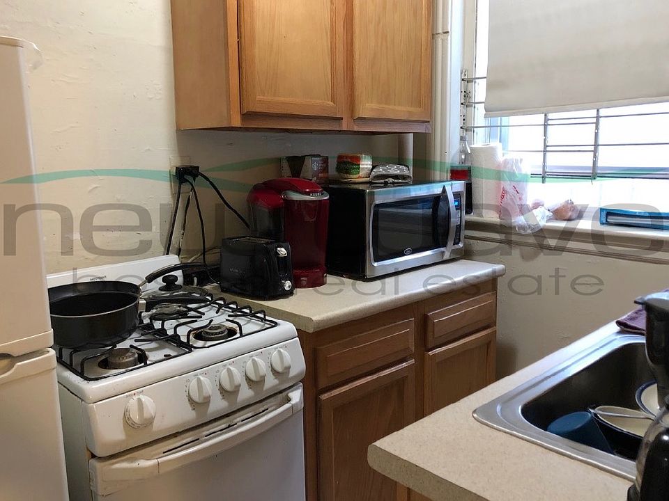 2nd image of 1102 Boylston St #5