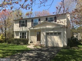 7110 Kinsdale Ct, Springfield, VA 22150