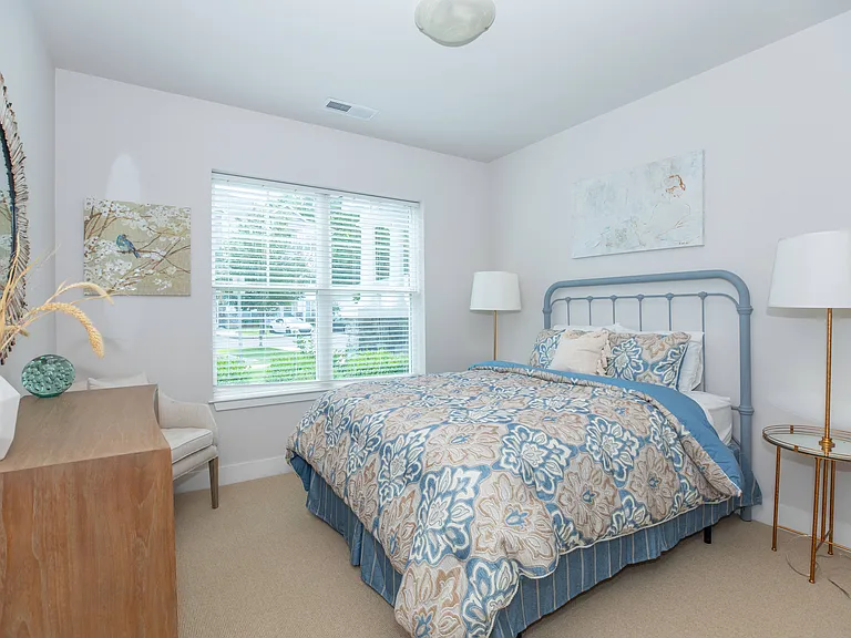 The Pointe at Dorset Crossing — Photo 6