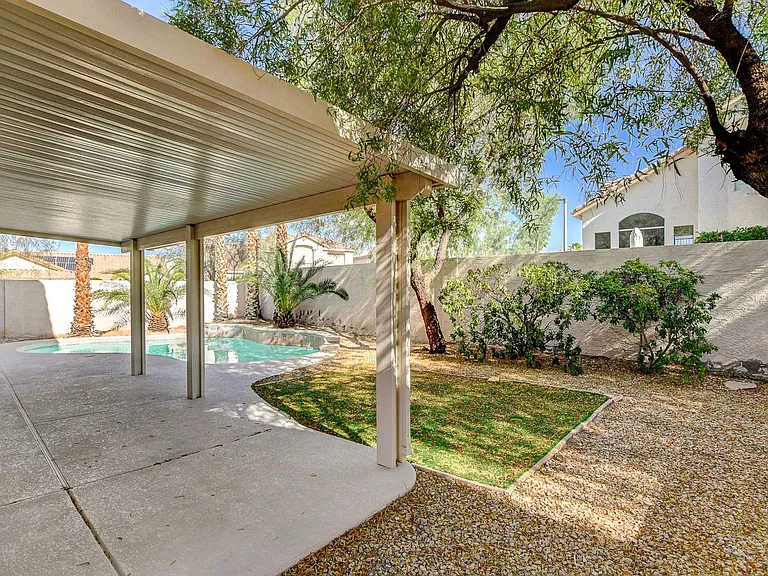8401 Desert Quail Dr — Photo 51