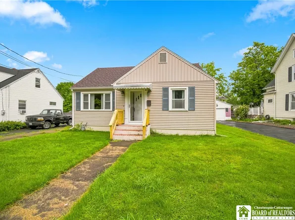 58 Hazeltine Ave, Jamestown, NY 14701