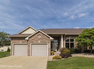 5317 Glen Oaks Way, West Des Moines, IA 50266
