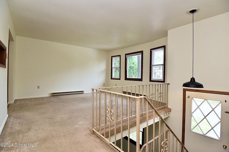 4th image of 57 Central Avenue
