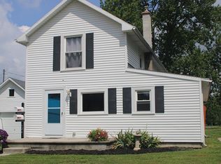 624 Farnsworth Rd, Waterville, OH 43566