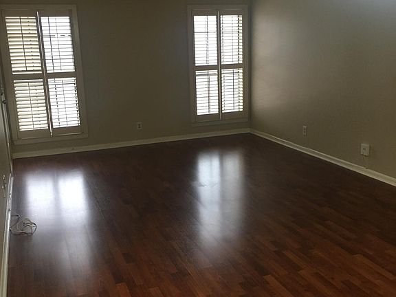 5th image of 5359 Fredericksburg Rd APT 803