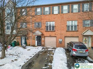 2823 Sequoia Dr, Macungie, PA 18062