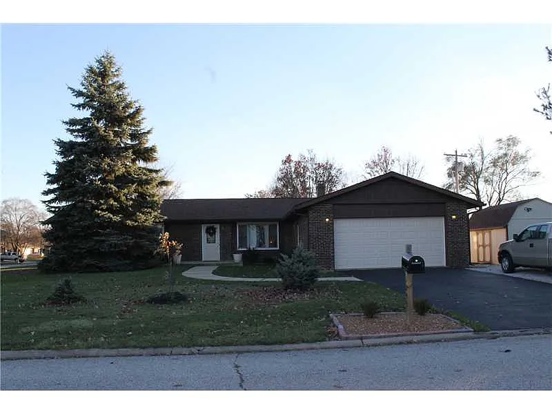 1243 Richwood Dr photo 1