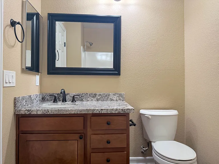 One park Apartments — Photo 44