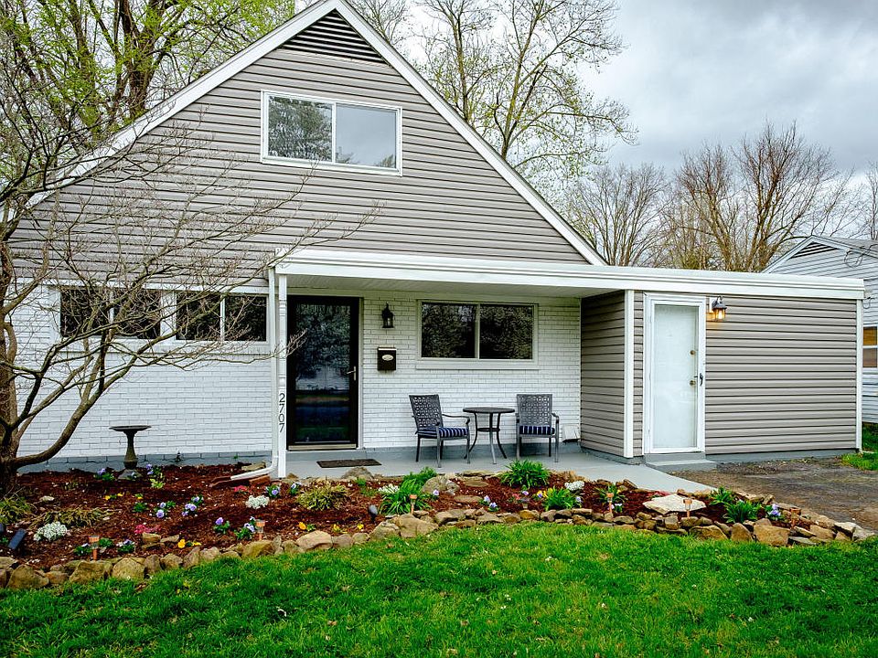 1st image of 2707 Wendell Ave