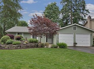 17205 NE 15th Pl, Bellevue, WA