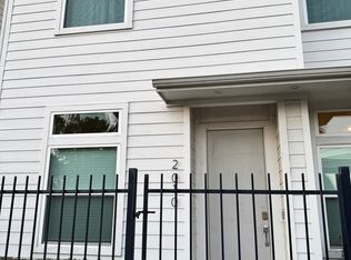 2010 Live Oak St, Houston, TX 77003