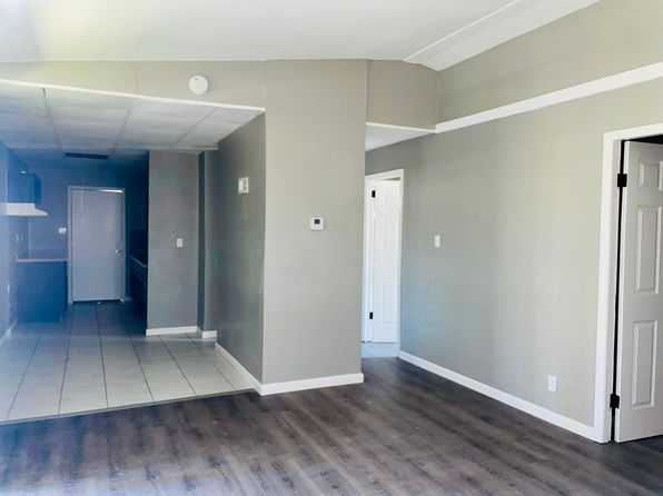 142 Saint Robert Dr