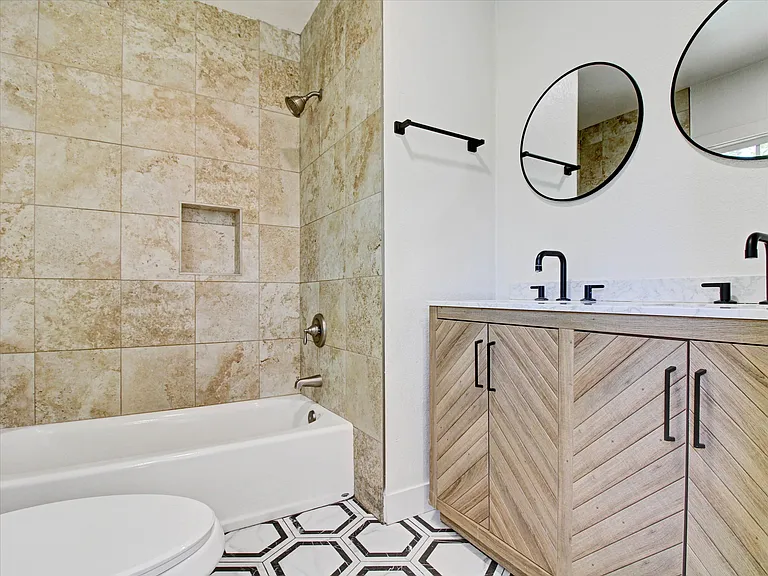5330 Nottingham Rd — Photo 28