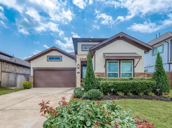 1838 Smithers Landing Dr, Richmond, TX 77469