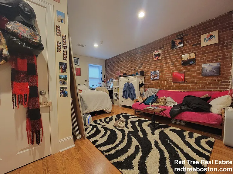 1203 Beacon St #1A — Photo 16