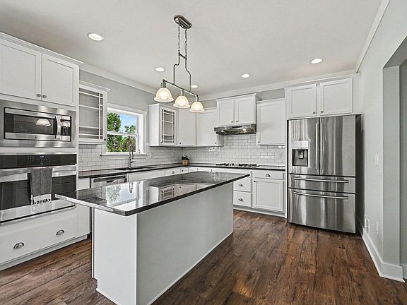 2nd image of 4122 Springmist Dr