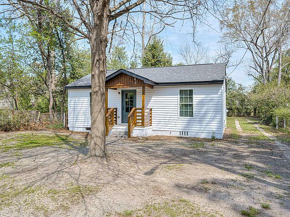 2nd image of 2205 Bandler Road