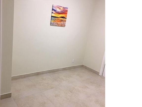 5th image of 2780 NW 14th St #1