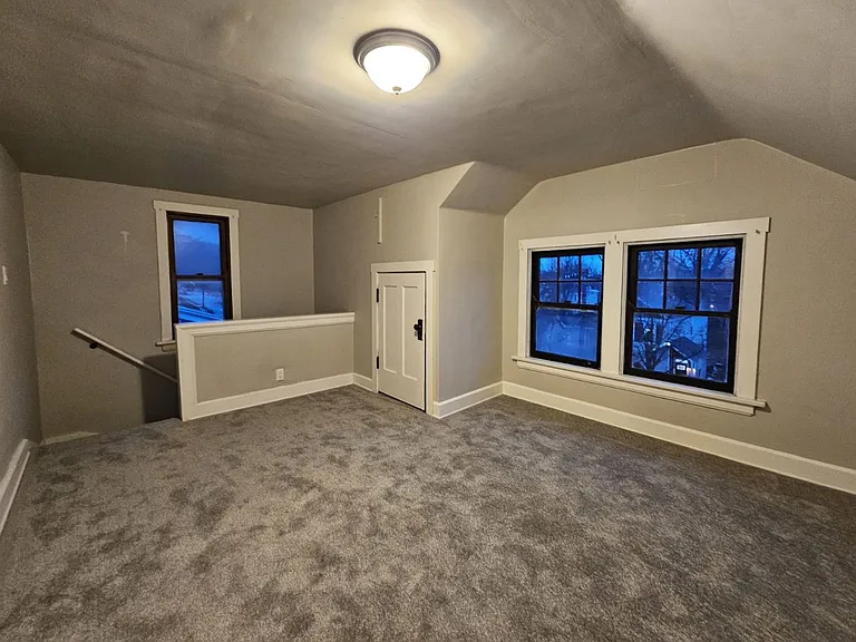 6306 Chandler — Photo 15