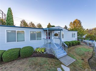 12604 NE 197th St, Bothell, WA 98011