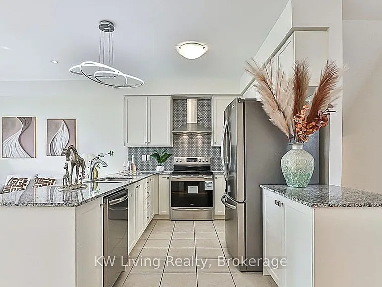 62 William Saville St — Photo 6