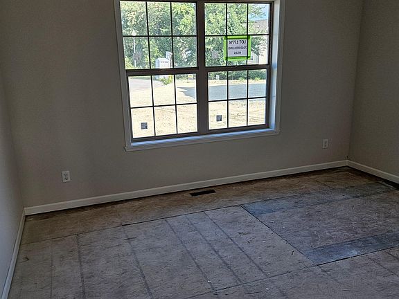 5th image of 7260 Rolling Hills Ln #1