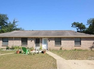 2873 Villa Woods Cir, Gulf Breeze, FL 32563