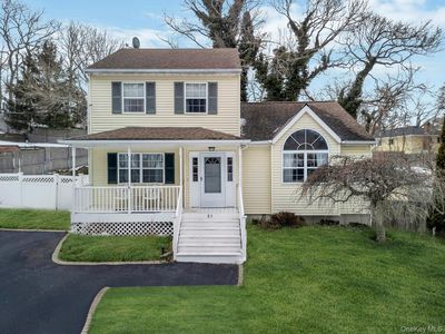 83 Friendship Drive, Rocky Point, NY, 11778