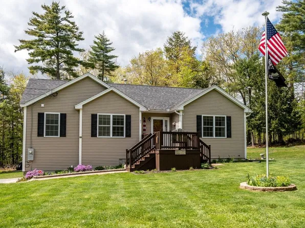 31 Campbell Drive, Milton, NH 03851