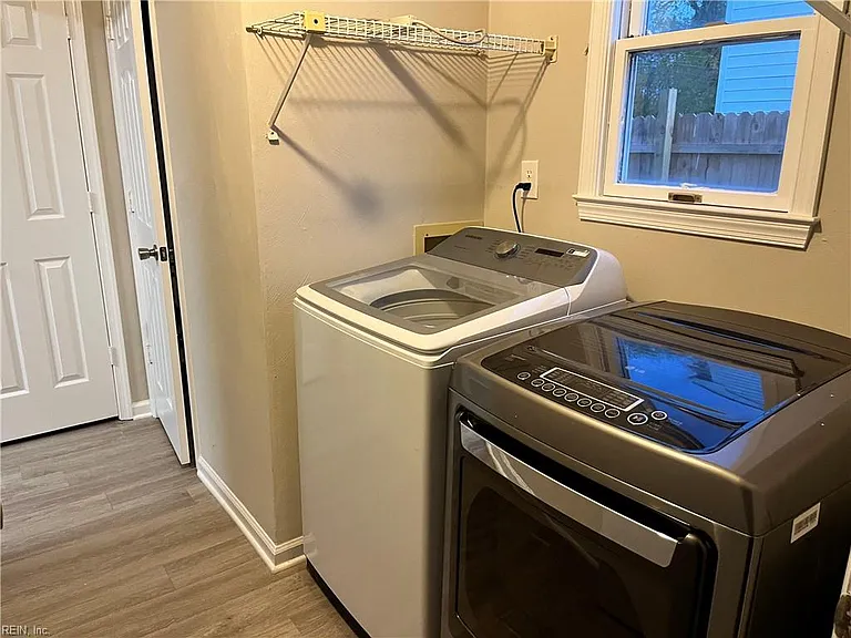 2052 Manassas Run — Photo 10
