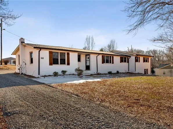 249 Ellisboro Rd, Madison, NC 27025