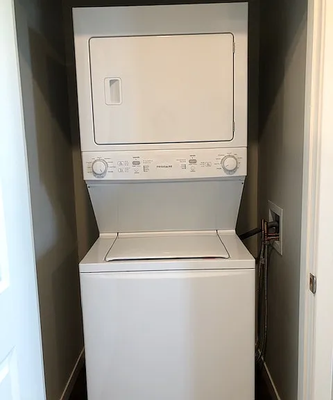 Washer/Dryer in every apt.