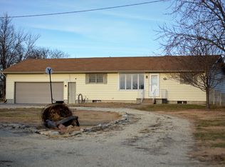 2786 X Ave, Herington, KS 67449