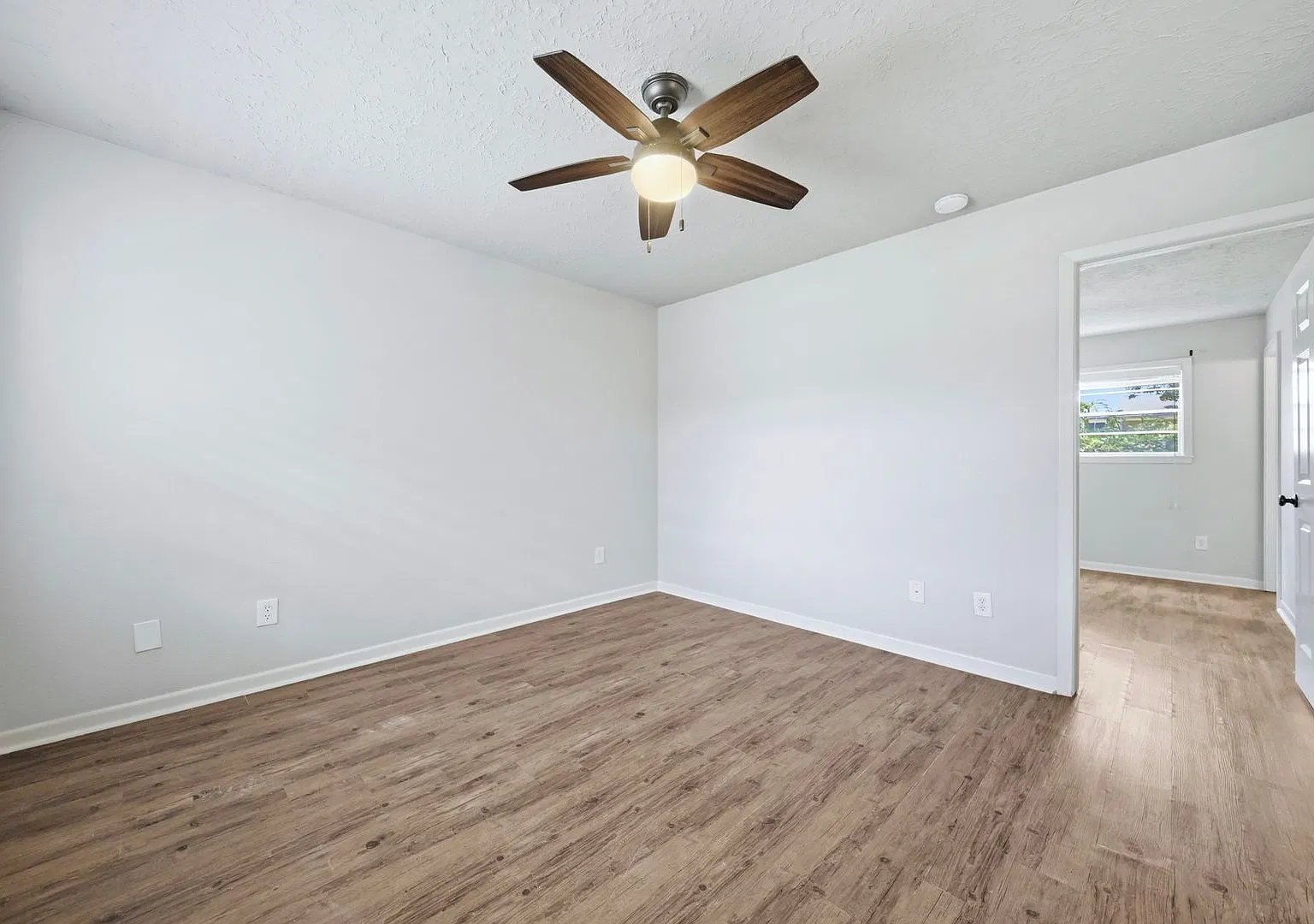 3906 Aspen Street — Photo 1