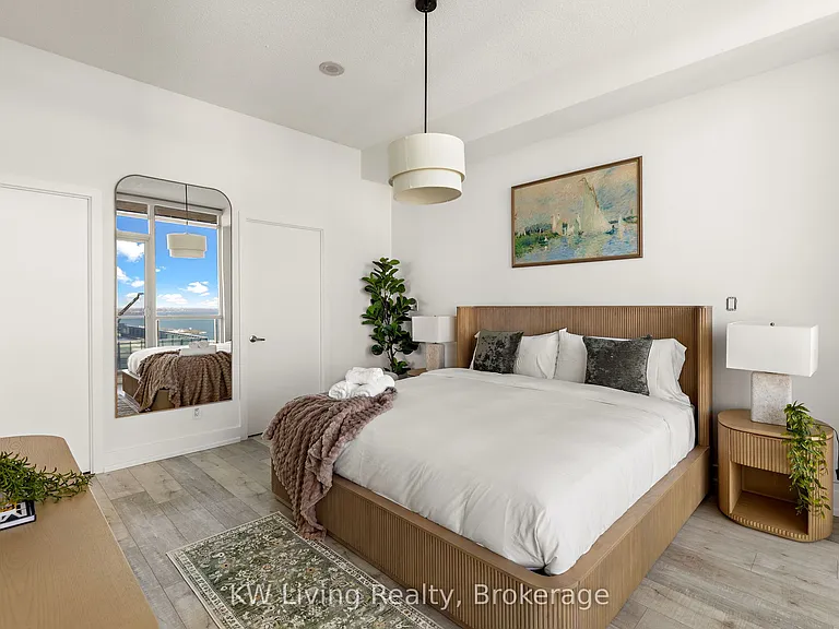 65 Bremner Blvd #5102 — Photo 19