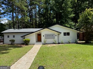 2675 Lantern Ln, Atlanta, GA 30349