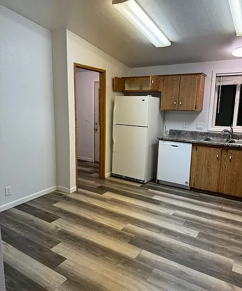 64 NE 11th Ave #64 — Photo 4