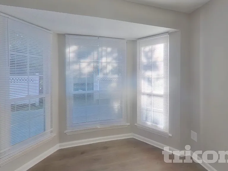 10334 Creswell Ct — Photo 5