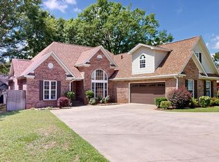 103 Fox Lair Ct, Dothan, AL 36305