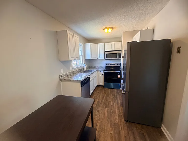 5516 Lakeshore Dr #504 — Photo 13