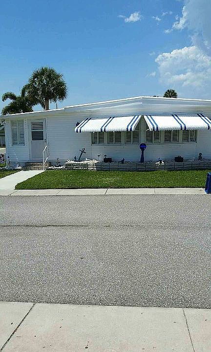 1st image of 671 Lily Of The Valley Dr