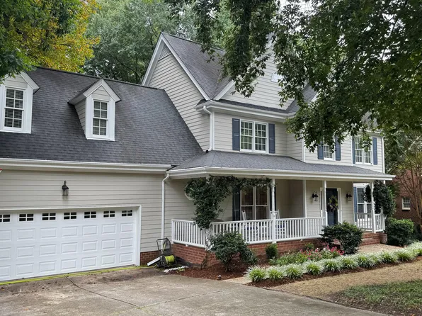 217 Lochside Dr, Cary, NC 27518