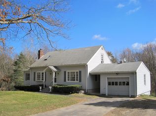 33 Smith Rd, Sutton, MA 01590
