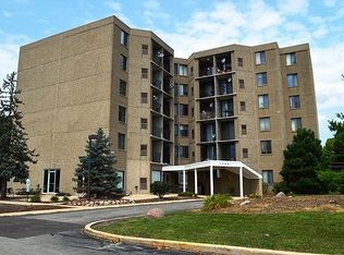 1750 N Marywood Ave APT 106, Aurora, IL 60505