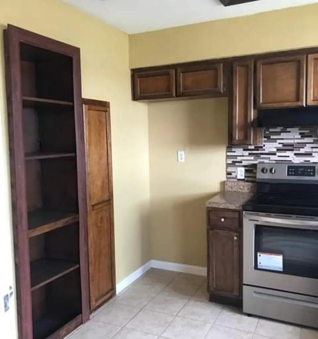 4 bed, 1900 sqft, $1,900 — Photo 3