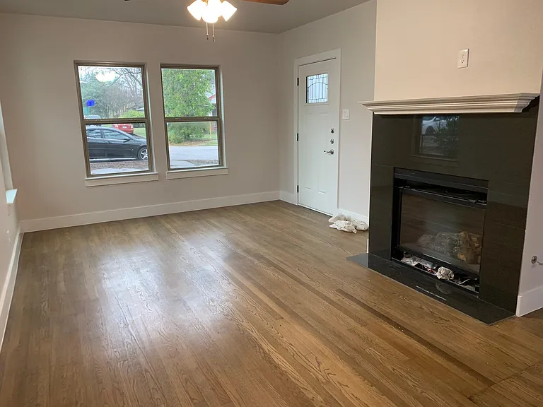 709 Harris Ave — Photo 9