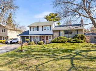 227 Sandwell Dr, Oakville, ON