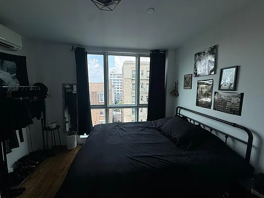 Rented by Loom Capital Group Inc. | media 17